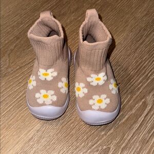 Kids Floral Knit Ankle Boots